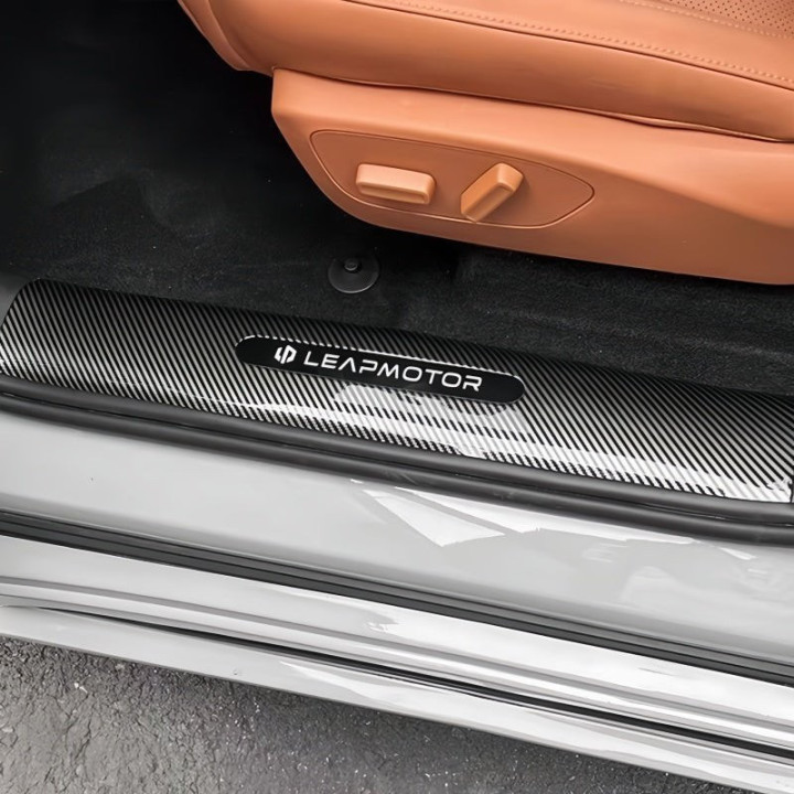Carbon Fiber Scuff Plate for Leapmotor C10