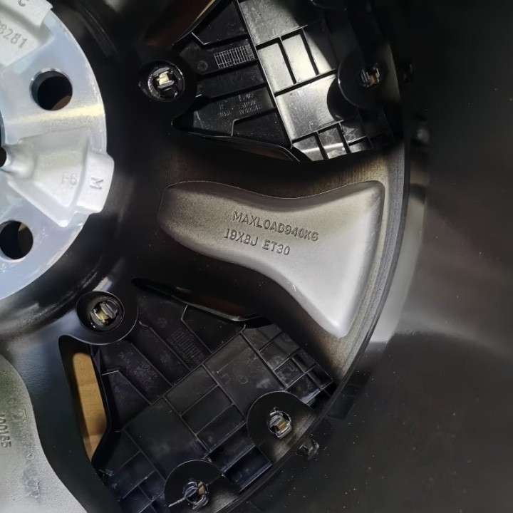 Genuine XPeng 19 & 21 Inch Wheels for XPeng G9