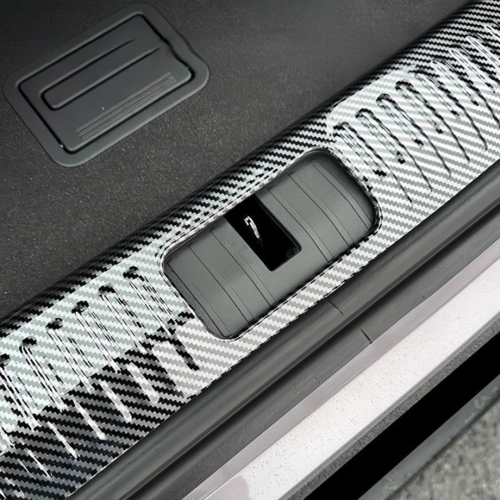 Carbon Fiber ABS Trunk Sill Guard Protector for 2023-2026 XPENG G6