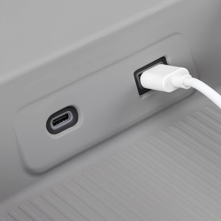 2nd Row Armrest Box Liner for Zeekr 7X
