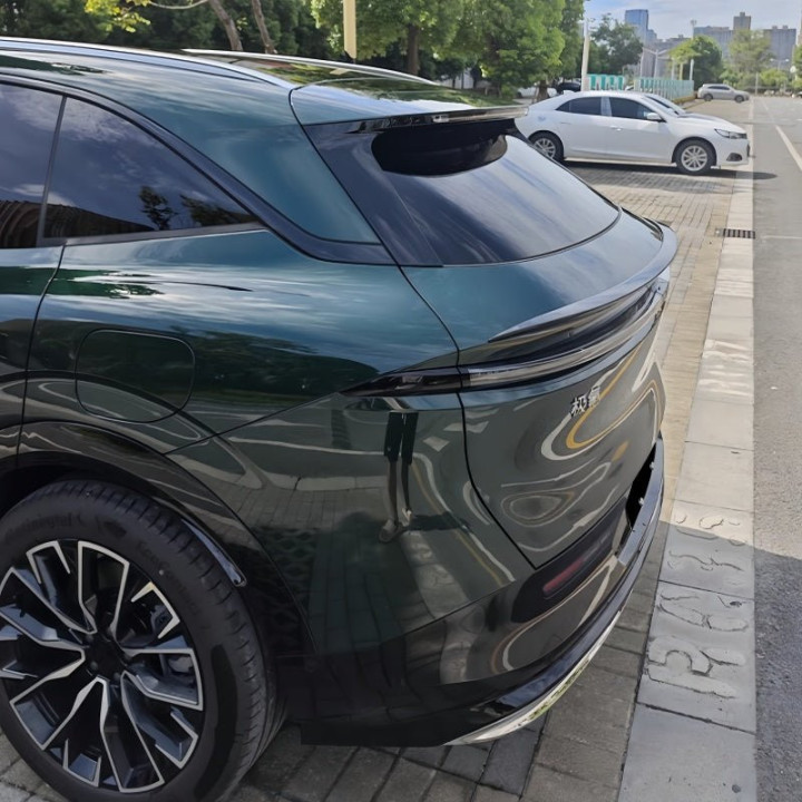 Sport Center Spoiler for Zeekr 7X