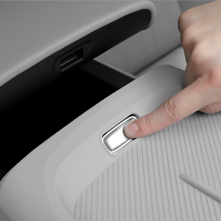 Wireless Charging Console Mat for Leapmotor B10