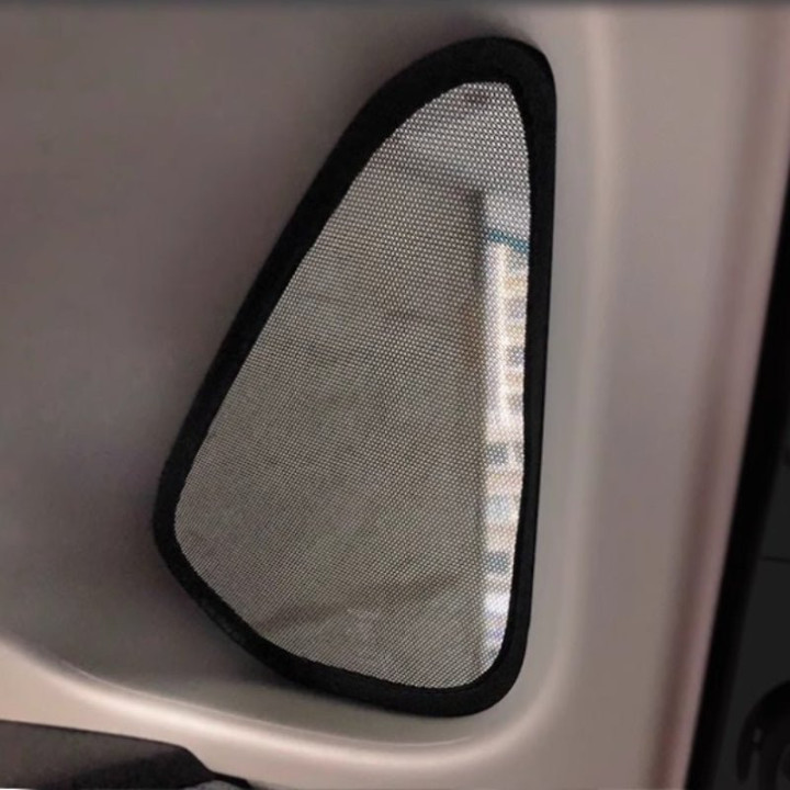 BYD ATTO 3 MagiShade Snap – UV50+ Magnetic Sun Blocker