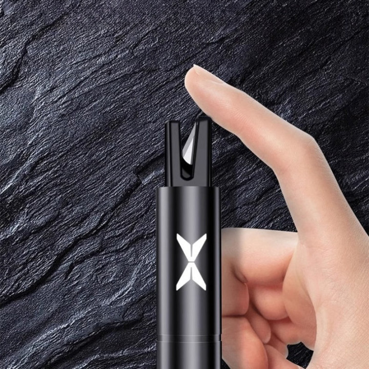 2-in-1 Emergency Escape Tool for Xpeng