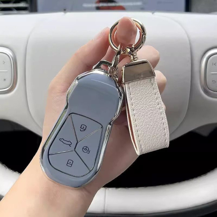 TPU Leather Metal Key Fob Cover for Xpeng G6 G9 P7