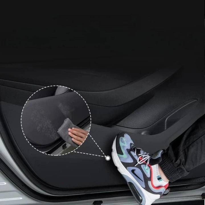 Car Door Sill Protectors and Anti-kick Mat for Lynk & Co 02/08 EM-P