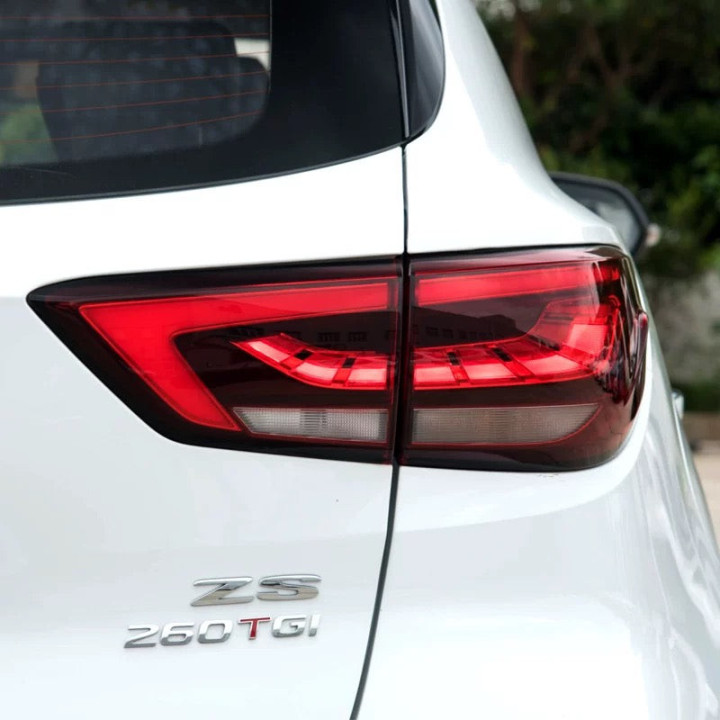 Tylna lampa OEM do MG ZS – zdjęcie 2