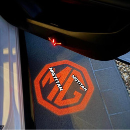 Bezprzewodowe lampki LED z emblematem do MG