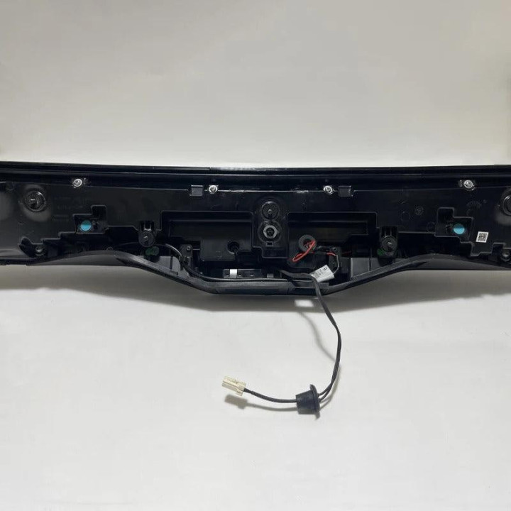 Oryginalna lampa tylna OEM 10976795 do MG4 – zdjęcie 3