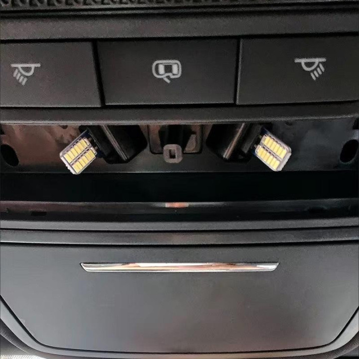 Żarówki LED do lampki do czytania do MG ZS i MG4 – zdjęcie 3