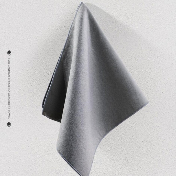 Ręcznik z mikrofibry 30 × 30 cm do samochodu – zdjęcie 3