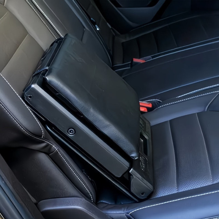 Podnóżek pod nogi czarny do BYD – zdjęcie 5