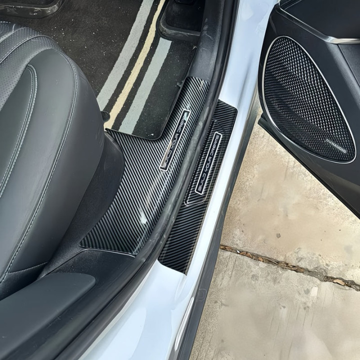 Osłony drzwi ABS w stylu carbon – BYD Sealion 7 – zdjęcie 7