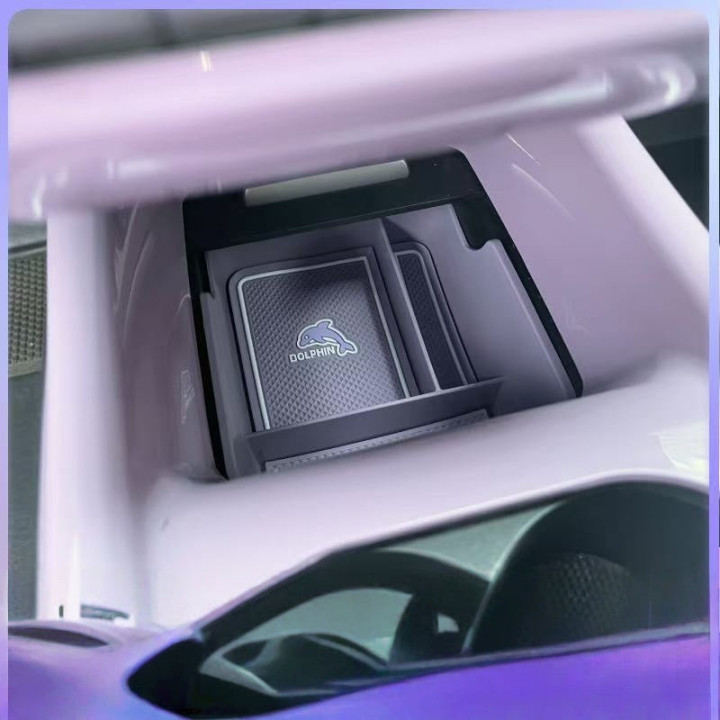 Dolny organizer pod konsolę środkową – BYD Dolphin – zdjęcie 2