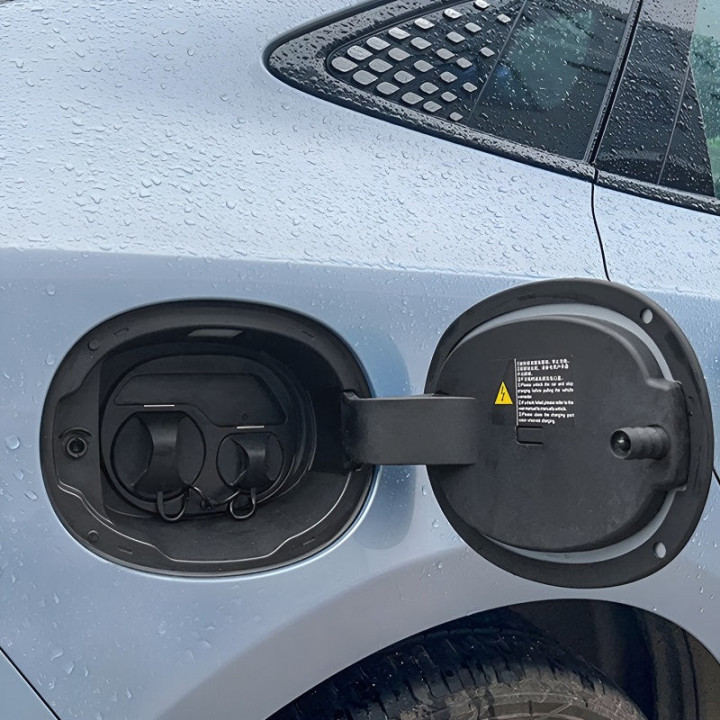 Gumowa osłona portu ładowania do BYD Atto 3, Seal, Seal U – zdjęcie 2
