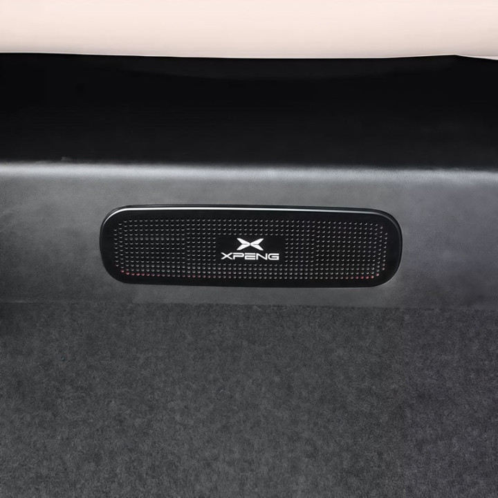 Osłona nawiewu pod fotelem do Xpeng X9