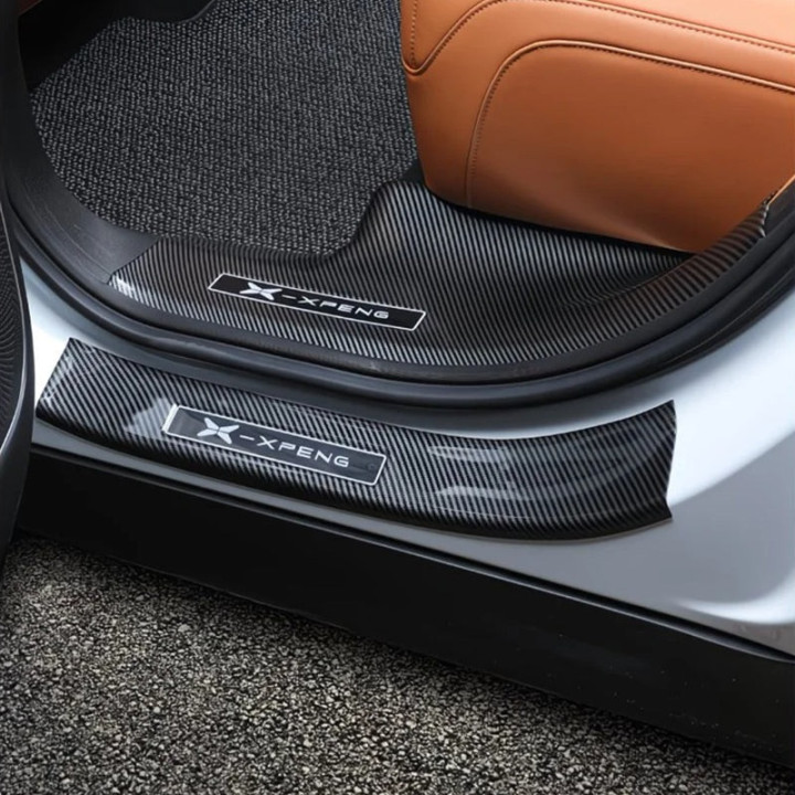 Osłony drzwi w stylu carbon do Xpeng G9 – zdjęcie 4